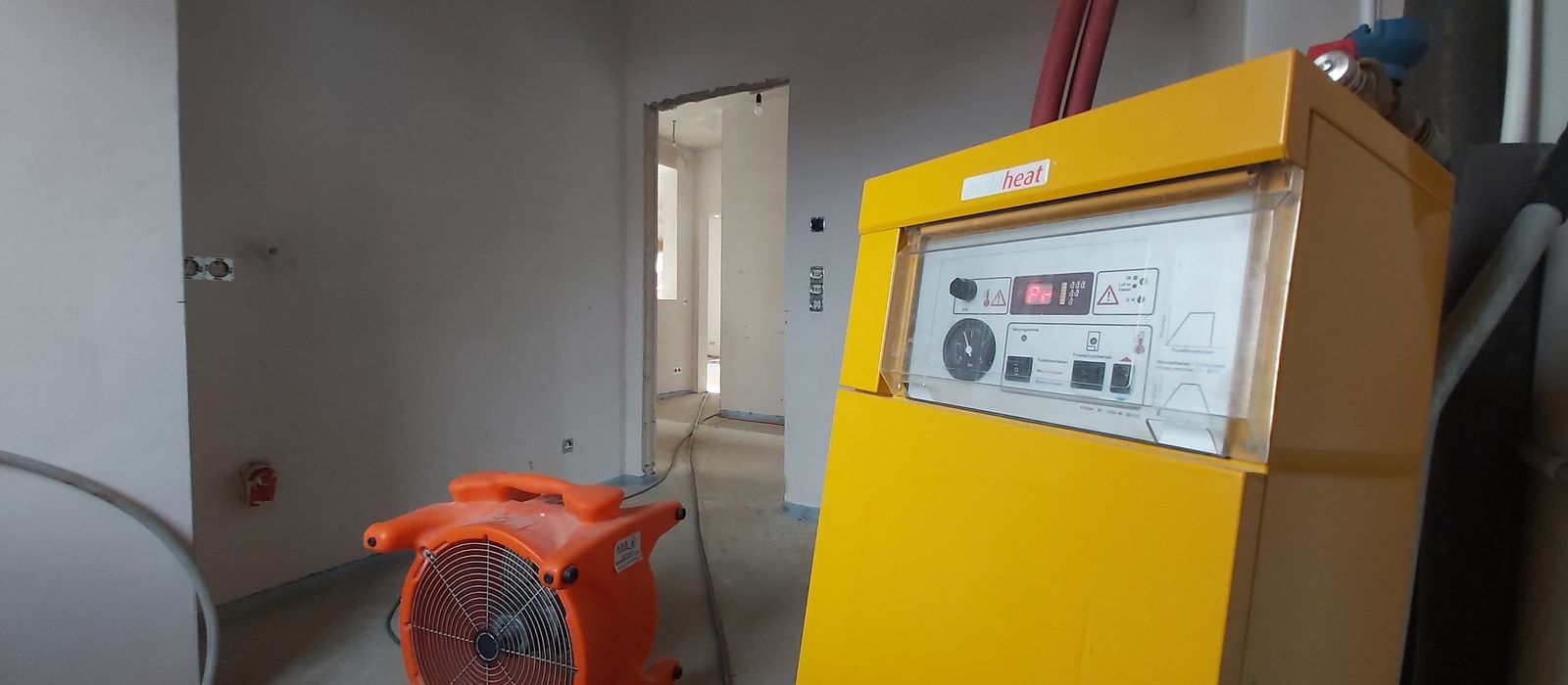 Bautrocknung mit modernsten Geräten