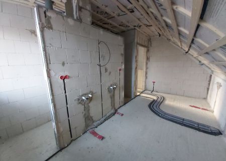 Sanitär- und Elektro Rohinstallation